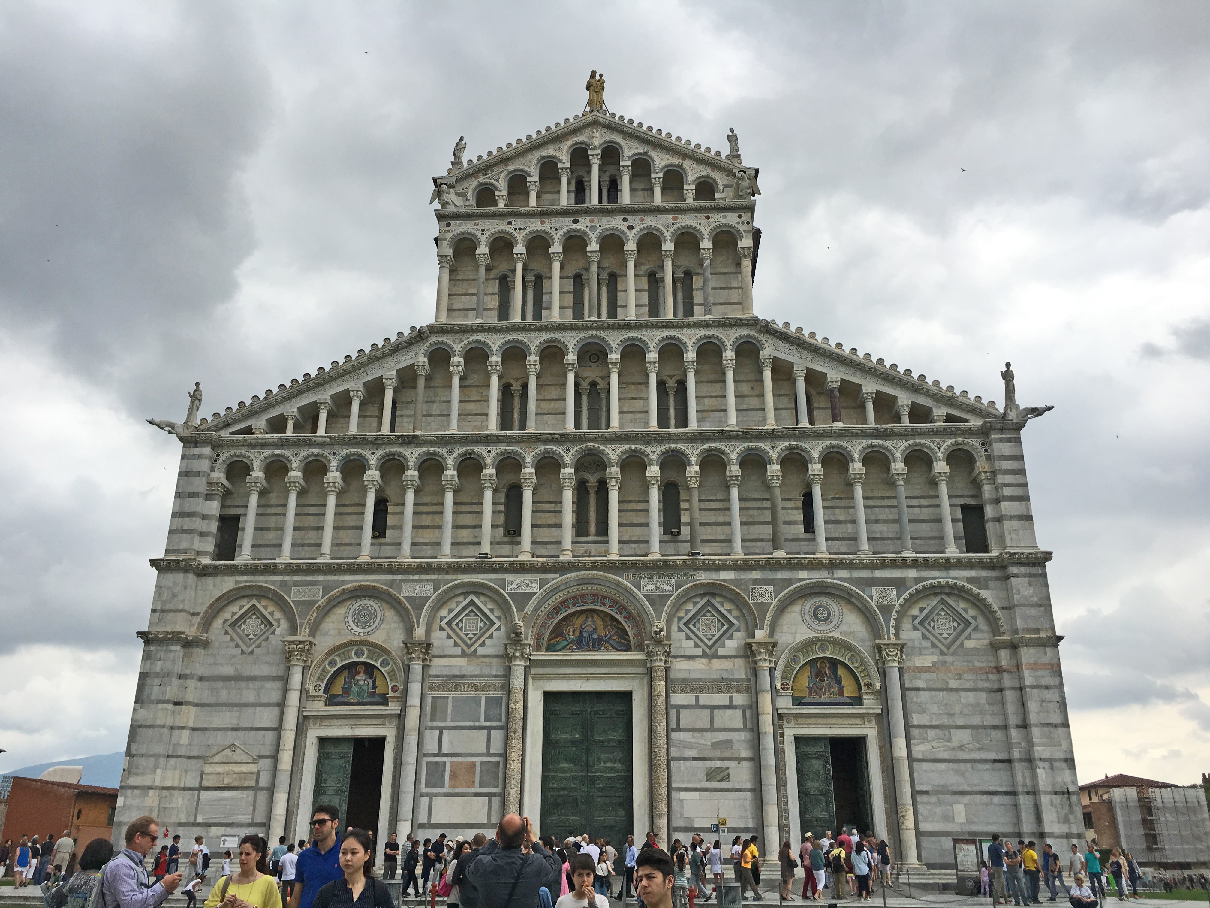 Piazza dei Miracoli Il Duomo