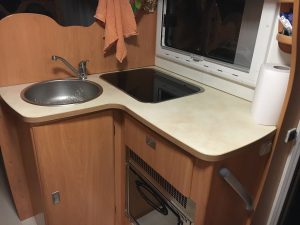 Camper cucina MammainViaggio