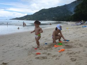 Seychelles giochi in spiaggia MammaInViaggio