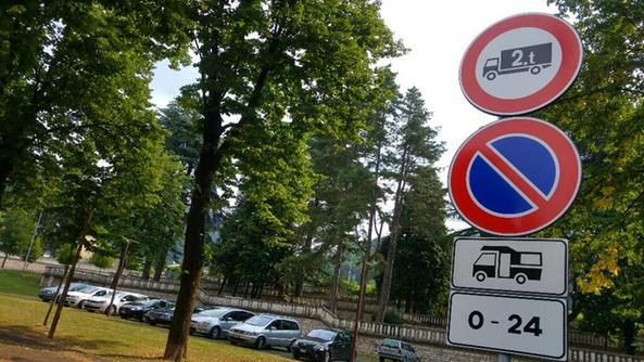 Divieto sosta camper