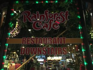 Londra Ristorante per bambini Rainforest Café MammaInViaggio