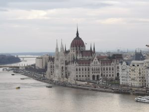 Budapest Parlamento MammaInViaggio