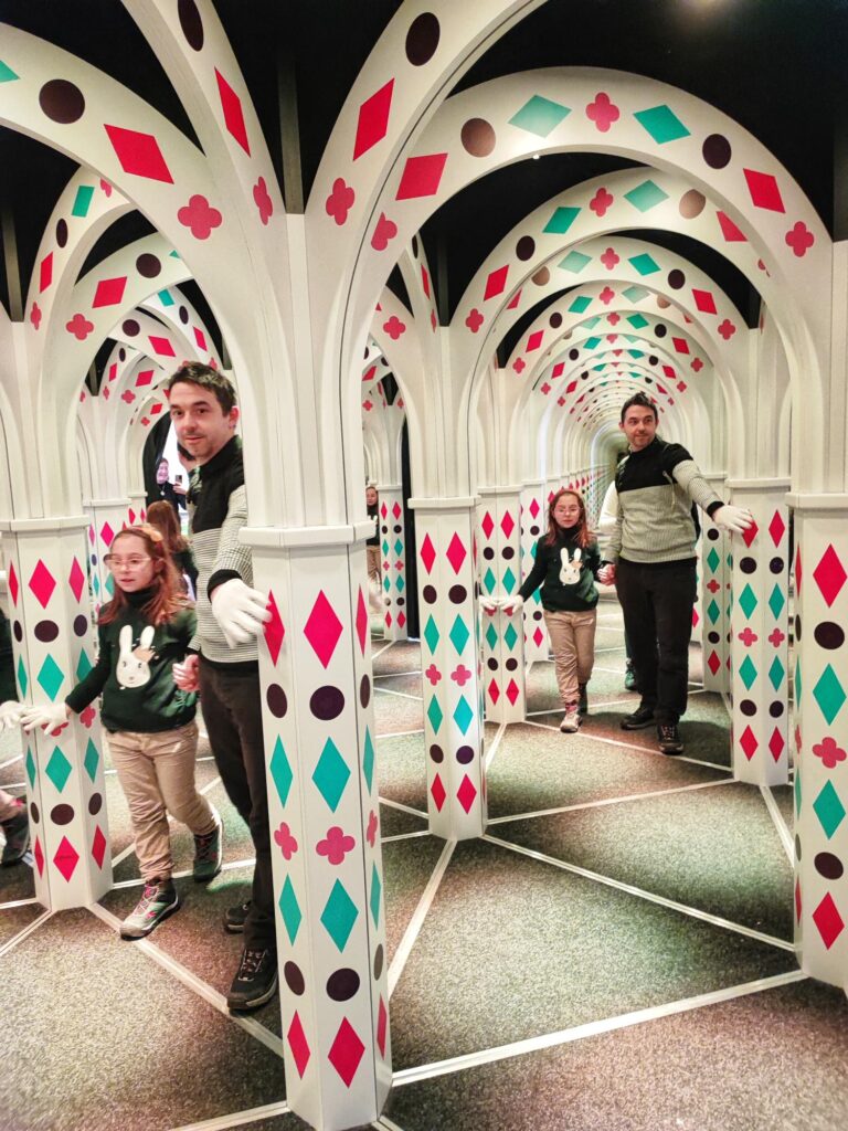 Königreich der Eisenbahnen labiritno di specchi