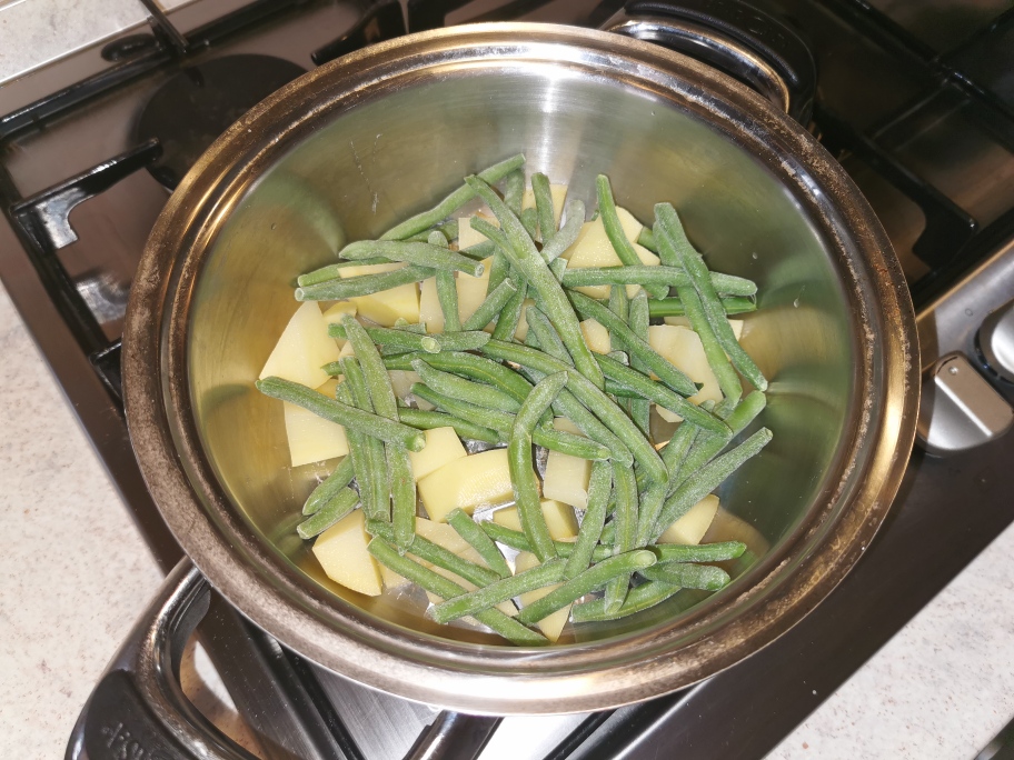 Cottura-fagilini-e-patate