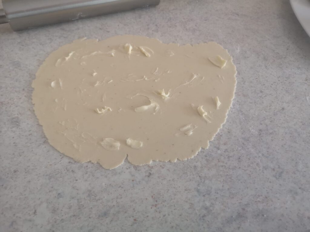 Crescia sfogliata marchigiana preparazione