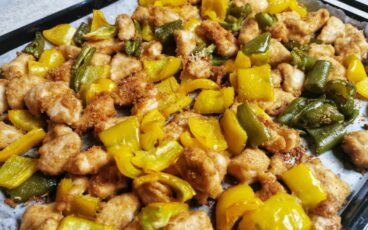 Bocconcini di Pollo con Peperoni colorati