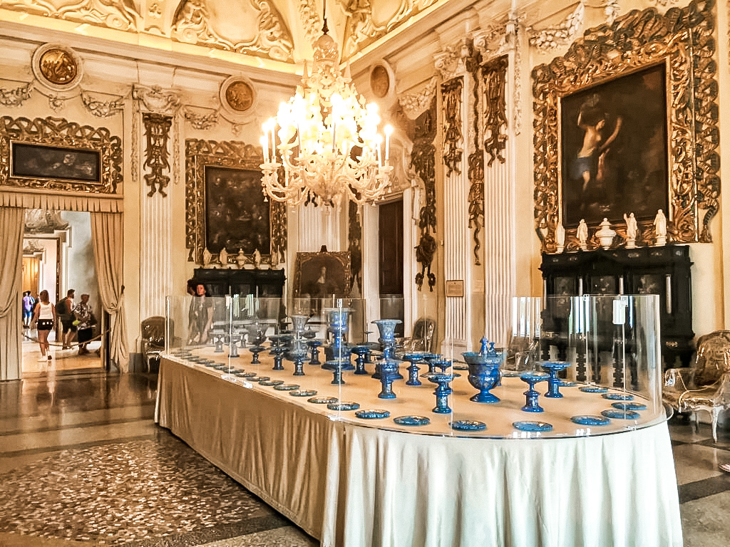 Palazzo Borromeo sala Isola Bella