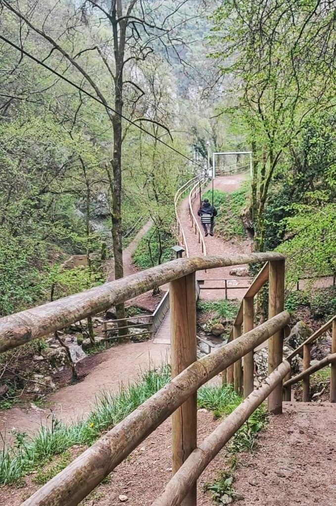 Parco delle cascate di Molina zip line