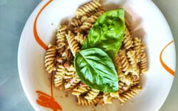 Pasta-con-pesto-di-Zucchine