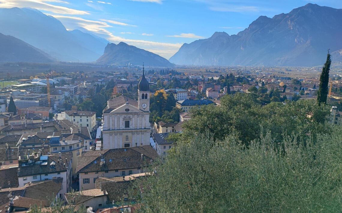 Cosa vedere ad Arco di Trento: dal Castello ai Mercatini di Natale