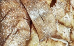 Chiacchiere senza glutine senza burro zucchero a velo