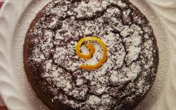 torta pane e amaretti senza farina