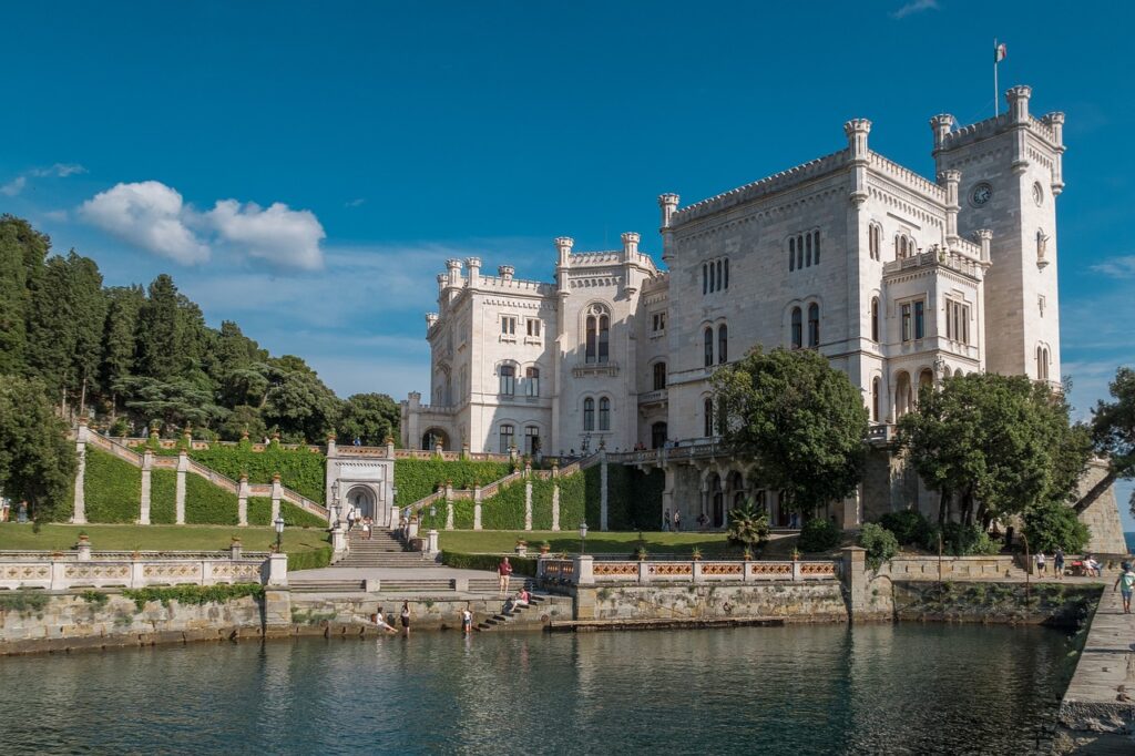 castello miramare