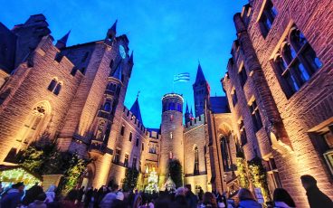 Burg Hohenzollern piazza