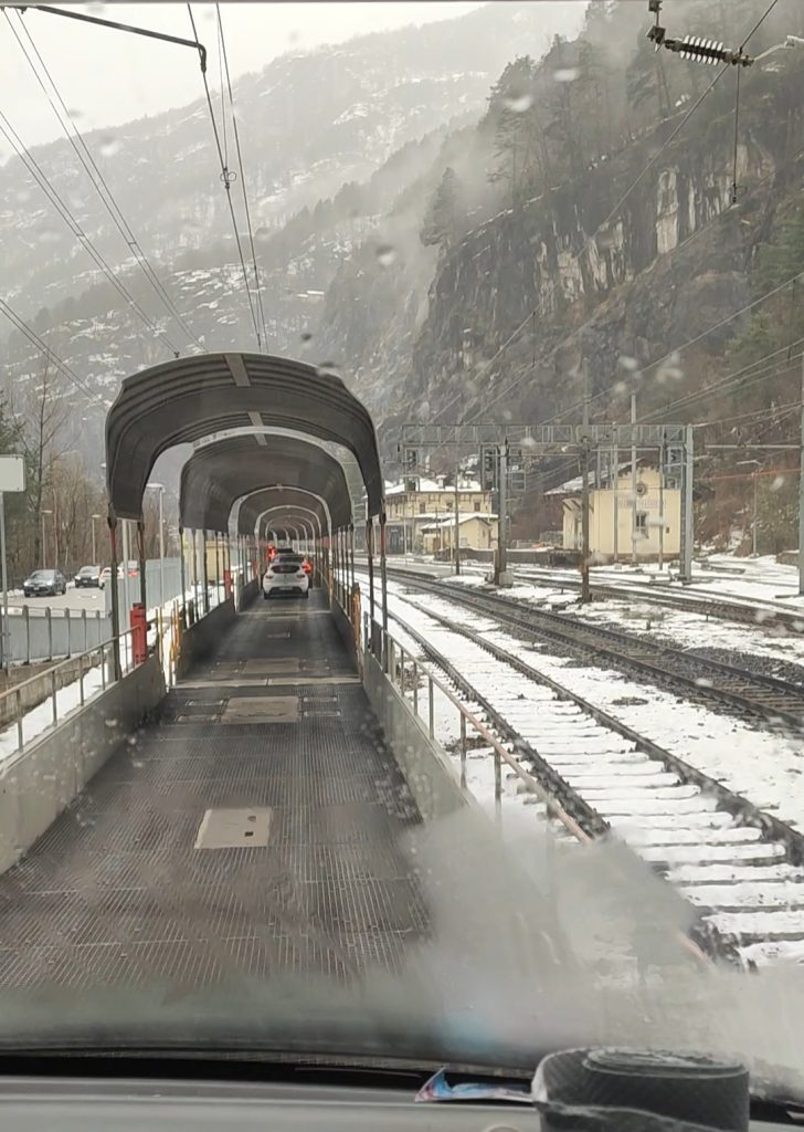 Passo del Sempione in treno