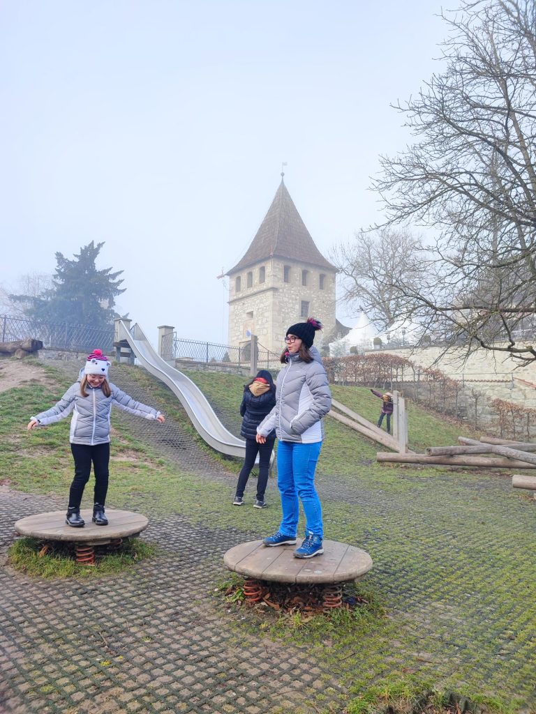 Castello di Laufen parco giochi