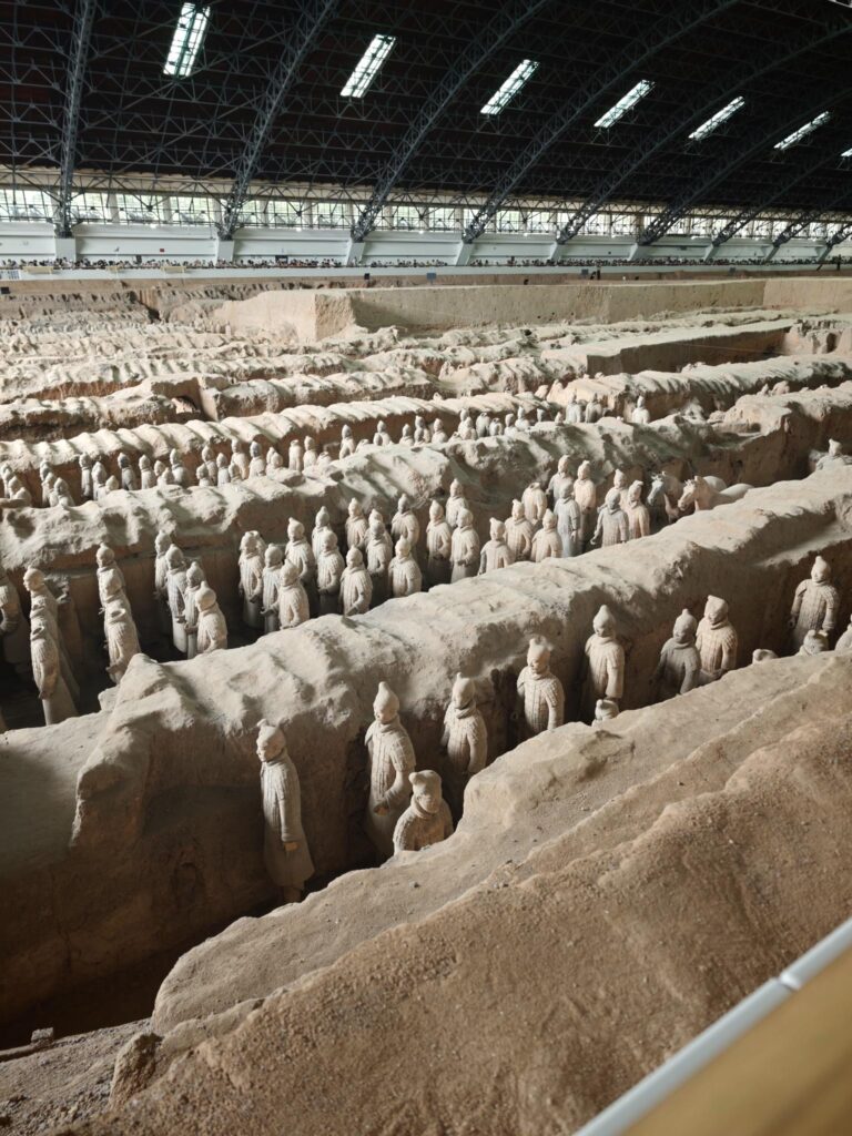 schieramento esercito terracotta